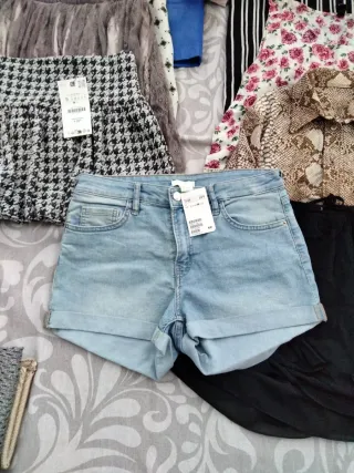 Ropa juvenil ZARA,  H&M y más