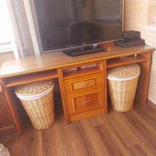 Escritorio madera 2 plazas.