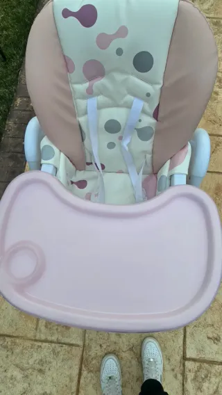 Silla alta para bebé – Poco usada