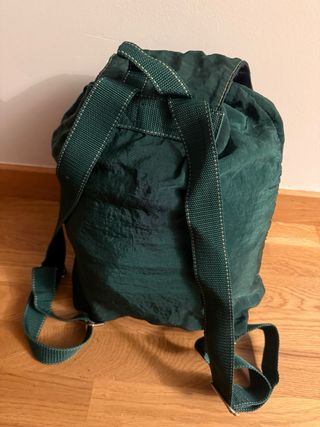 Mochila verde impermeable tamaño grande