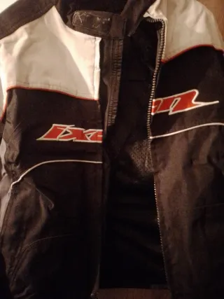 Chaqueta de moto Ixon