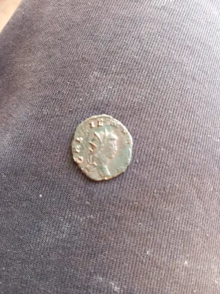 Moneda antonino muy buen estado