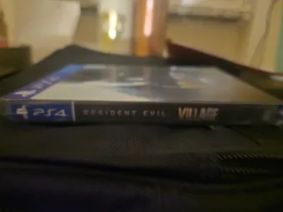 Resident Evil Village PS4