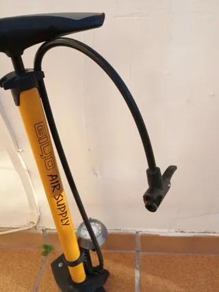 Inflador de Bicicleta con Manómetro