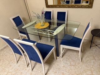 Mesa de comedor con 6 sillas