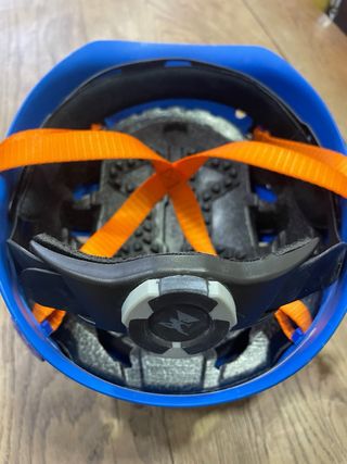 Casco de escalada azul Simond