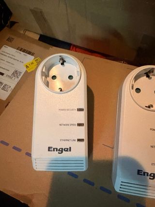 Adaptador Powerline Internet Engel 200Mbps