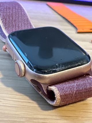 Apple Watch SE 40mm aluminio rosa