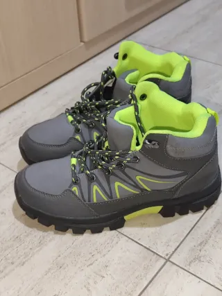 Zapatillas trekking infantil 39