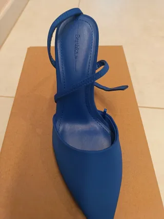 Décolleté Bershka blu tg 36