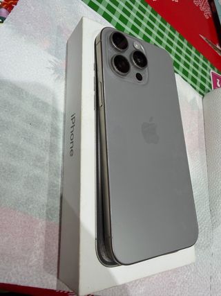 Iphone 15 pro max 256 GB natural