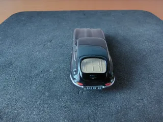 Coche a escala H0 1/76 Jaguar E-Type Oxford