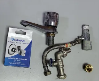 Lote de fontanería completo – piezas para reformas