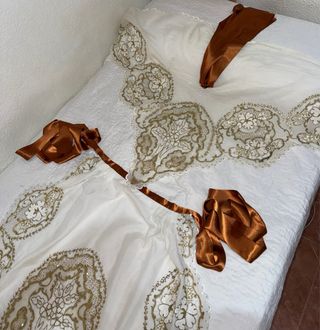 Conjunto Manteletas Fallera Doradas