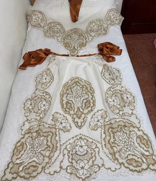 Conjunto Manteletas Fallera Doradas