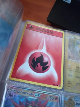 Carta Pokémon Energía Fuego 92/108