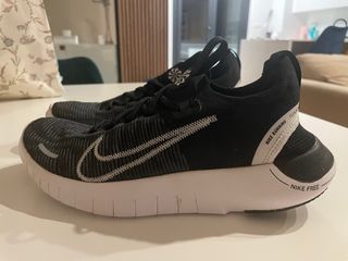 Zapatillas nike nuevas talla 39