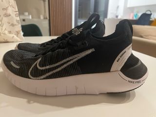Zapatillas nike nuevas talla 39