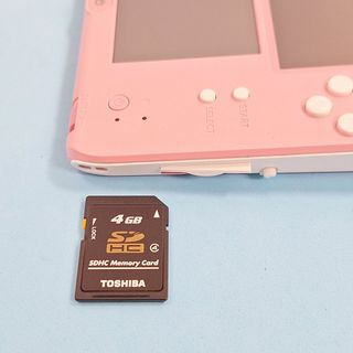 Nintendo 2DS Console Edizione Tomodachi Life
