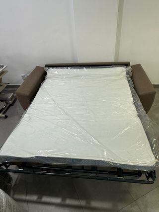 Sofa cama italiano ,recoge almohadas sin desmontar
