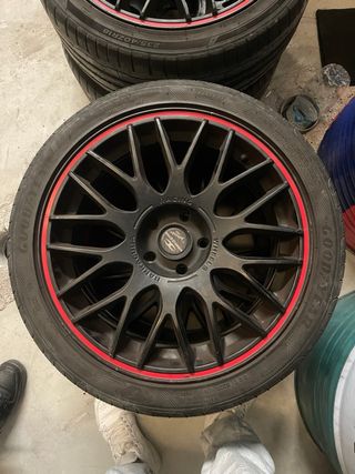 Llantas barracuda 18 pulgadas con neumáticos al90%