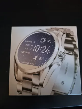 Michael kors reloj inteligente color plata