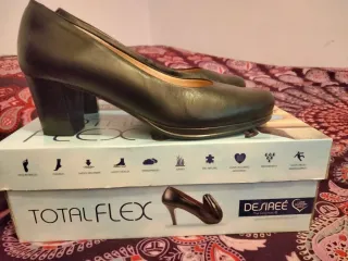 Zapato Negro Salón T Medio Talla 38