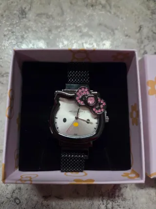Reloj nuevo kitty con cajita
