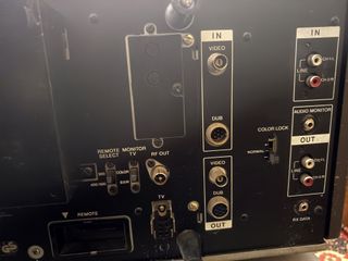 DOS EDITORAS DE VIDEO SONY Y GRABADORA SONY