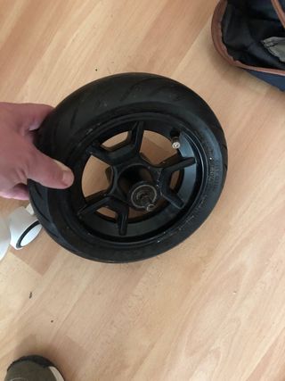 Rueda trasera patinete