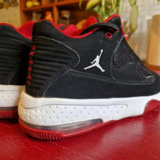 Zapatillas Nike Jordan 24cm