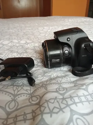 CÁMARA SAMSUNG WB1100F