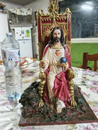 Statua Antica di Gesù