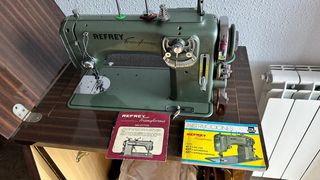 Máquina de coser Refrey Transforma Automática