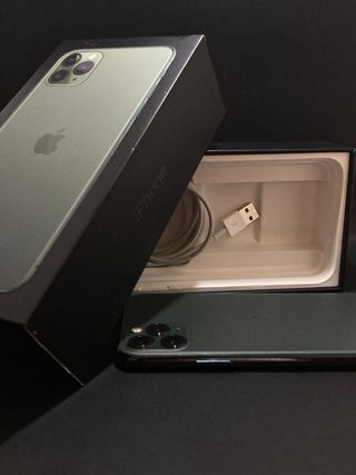iPhone 11 Pro Max 64 GB - Verde Notte - 80% batteria - Ottimo stato