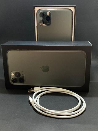 iPhone 11 Pro Max 64 GB - Verde Notte - 80% batteria - Ottimo stato
