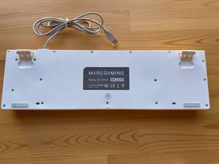 Teclado retroiluminado blanco Mars Gaming MK220W