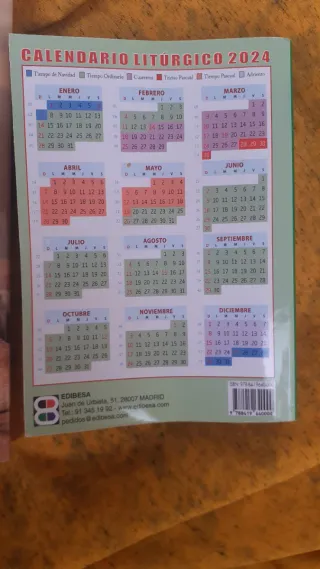 2 libros Evangelio 2024 con Papa Francisco (Ciclo