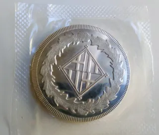 2 Monedas replica de 5 Ptas J. Napoleón y estuche.