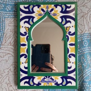 Espejo tamaño mediano