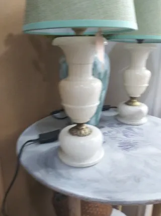 Pareja de lámparas de alabastro