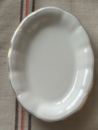 Fuente ovalada cerámica española San Claudio