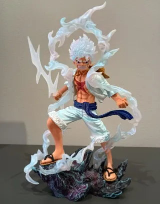 Figura Luffy Gear 5 One Piece