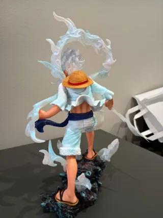Figura Luffy Gear 5 One Piece