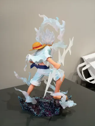 Figura Luffy Gear 5 One Piece