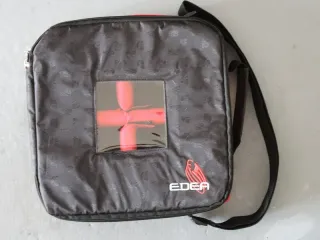 Edea Borsa tracolla + Porta ruote (nera) + Spinner
