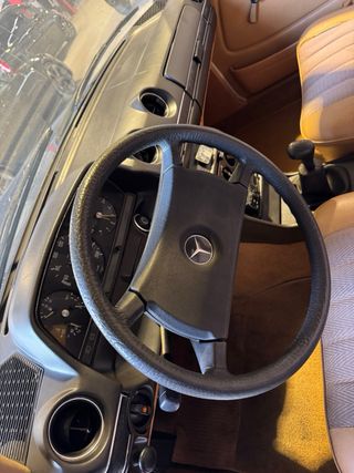 Mercedes-Benz 230 E 1997