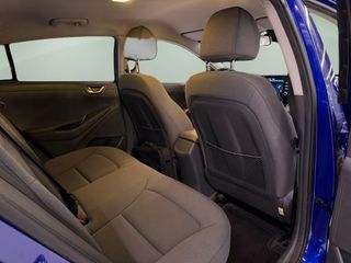 Hyundai IONIQ HIBRIDO ENCHUFABLE - COMO NUEVO