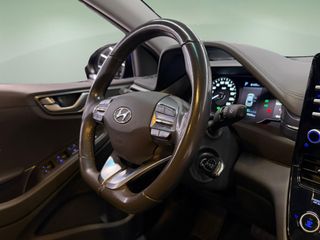 Hyundai IONIQ HIBRIDO ENCHUFABLE - COMO NUEVO