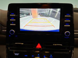 Hyundai IONIQ HIBRIDO ENCHUFABLE - COMO NUEVO
